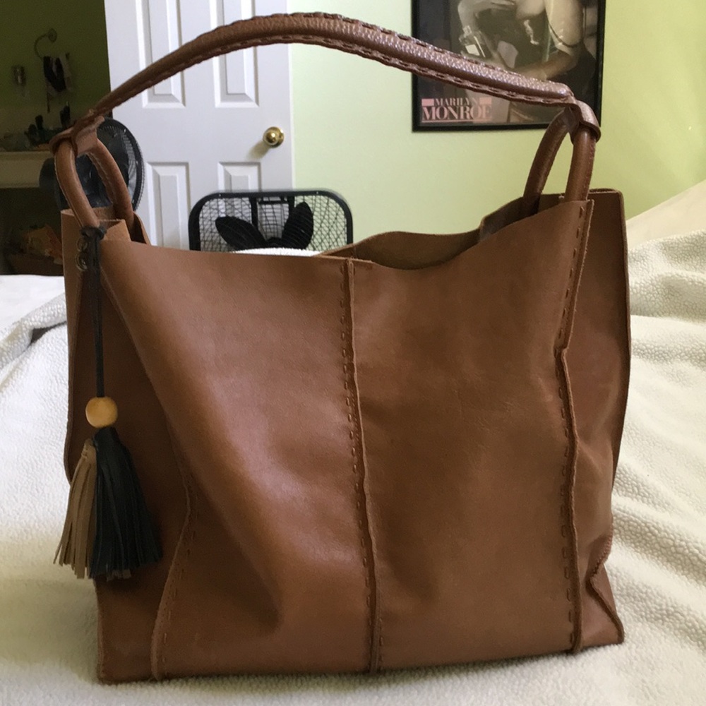 The Sak Los Feliz tote